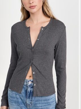 REVOLVE LNA Gabriella Ribbed Snap Henley Dark Heather Grey Size Small